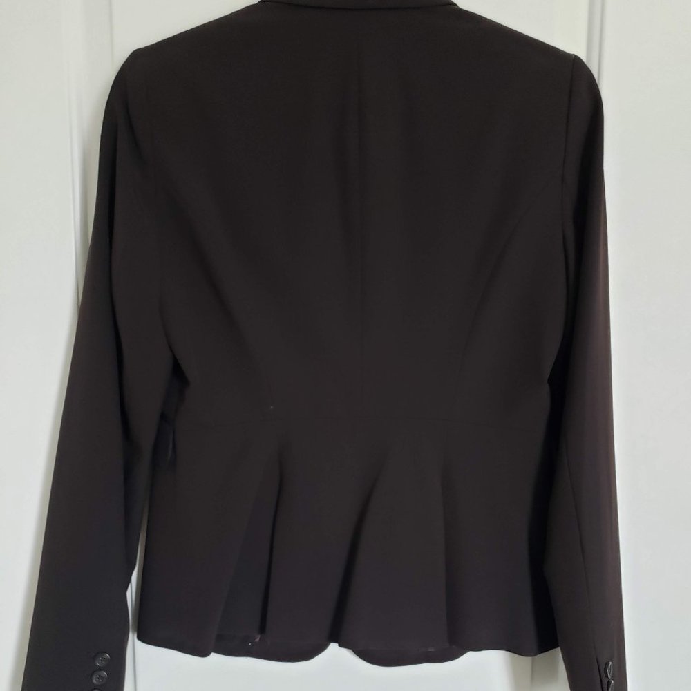 Blazer - Picture 2 of 4